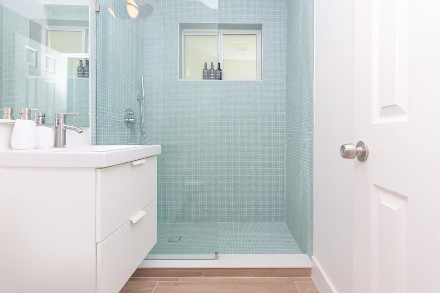 Stylish One Bedroom Apartment In El Portal #4 Miami Eksteriør billede